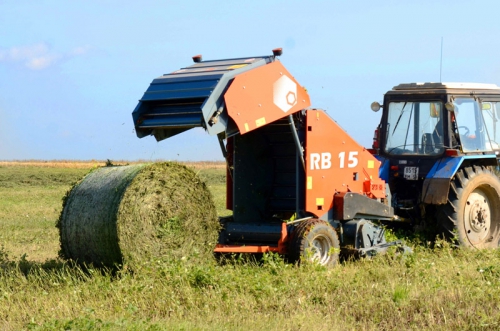 Пресс-подборщик RB15