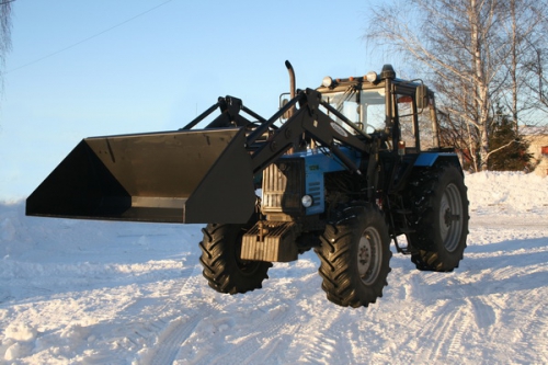 Фронтальный погрузчик МКДУ-1221Б