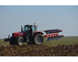 Плуги оборотные PO с болтовой защитой Agromasz